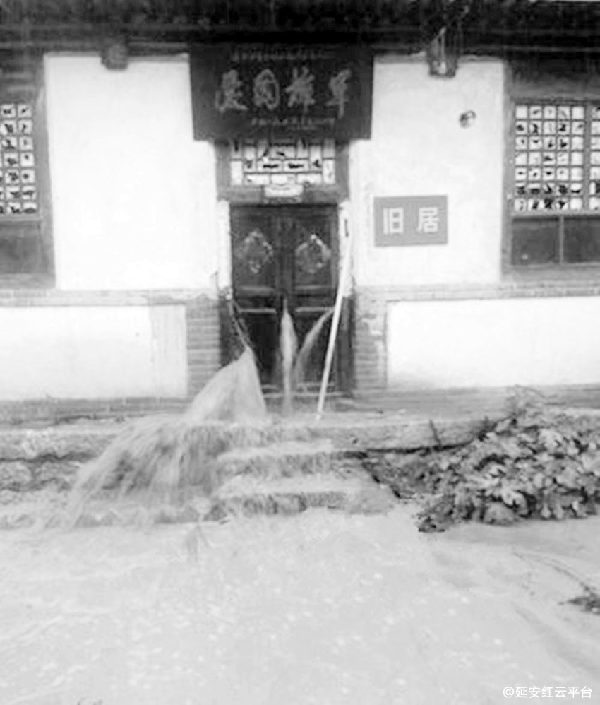 137437221_副本.jpg