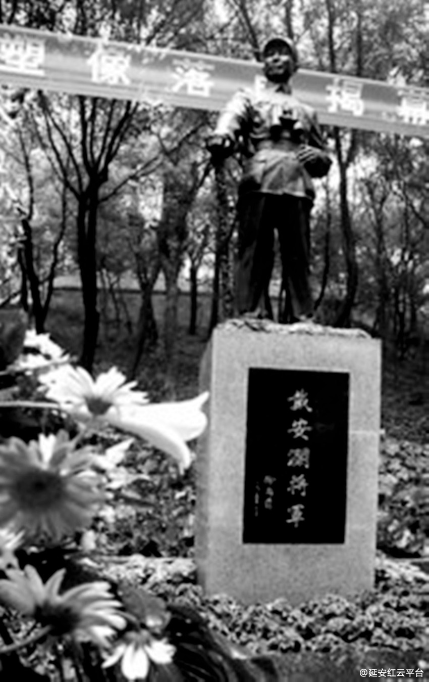 1116372757_14405497607431n_副本.jpg